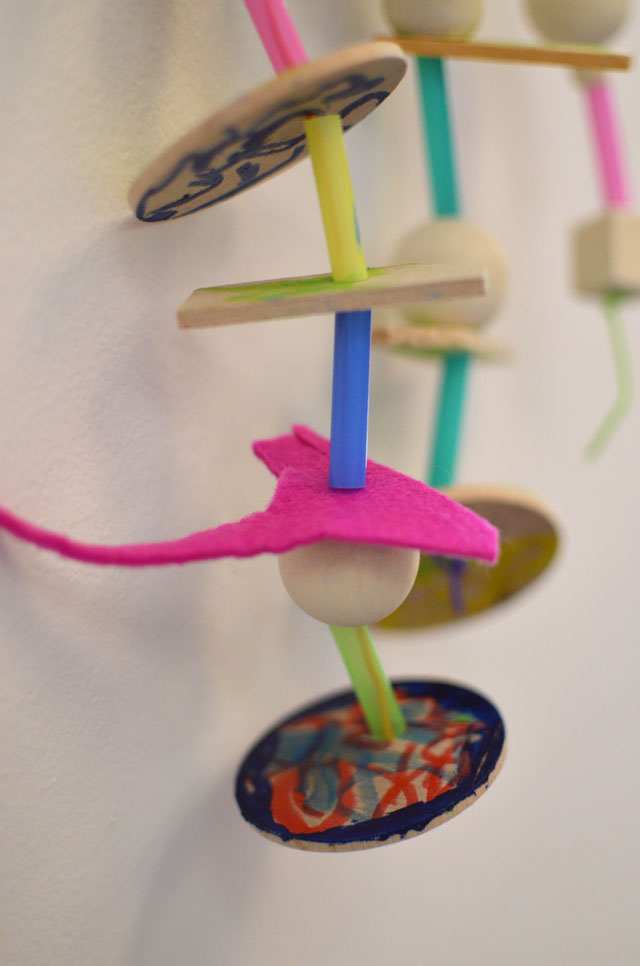 Art Bar Wooden Bead Mobile / www.smallhandsbigart.com