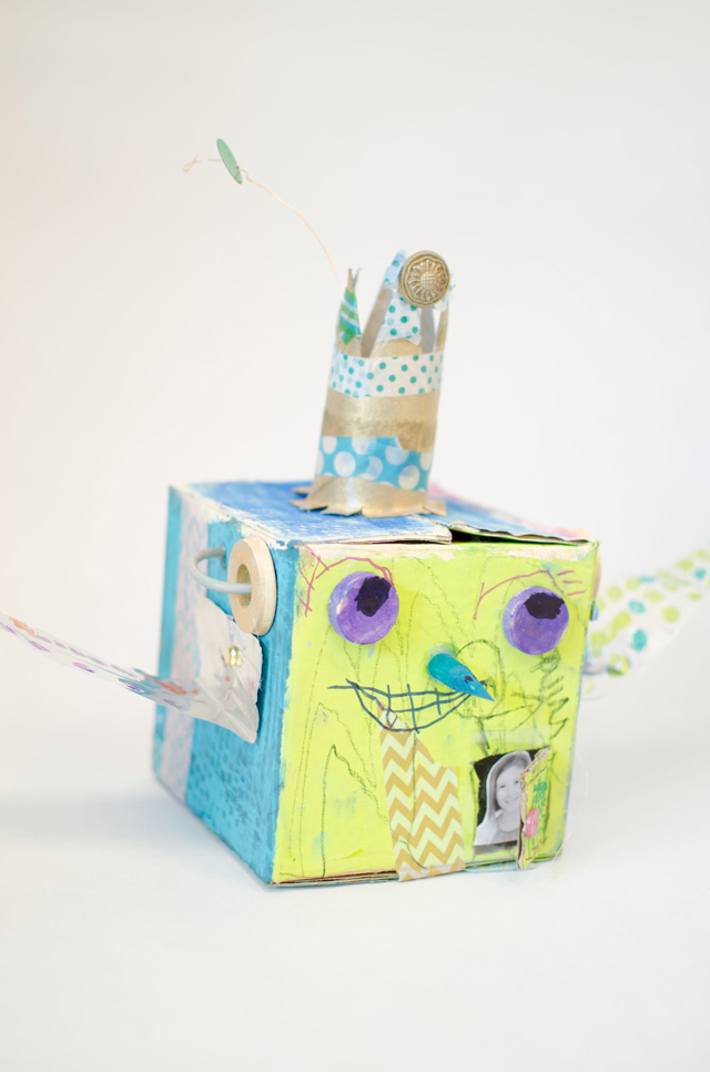 Mechanical Box Creatures // www.smallhandsbigart.com