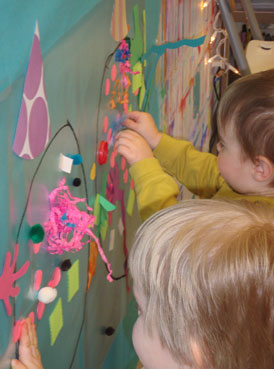 sticky faces | www.smallhandsbigart.com/blog Toddler Art Project from Small Hands Big Art
