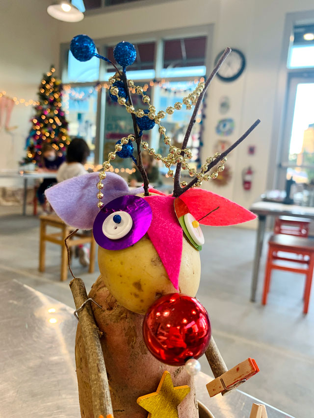 Reindeer Potato Head / small hands big art