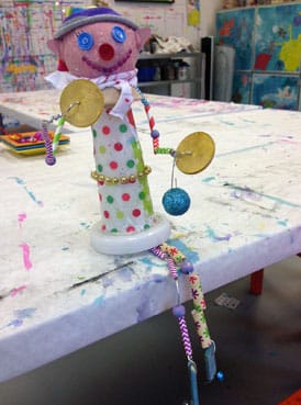 Christmas Mixed Media Elves | Holiday Workshop | www.smallhandsbigart.com